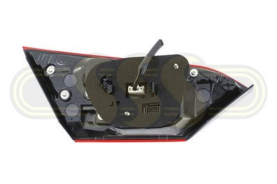 Genuine Toyota Camry Hybrid Rear Garnish Lamp Right Hand For SX/SL (08/21-08/24)