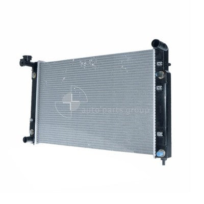 Holden Commodore Radiator Plastic Aluminium 675 x 428 x 26 mm 35 / 35 mm