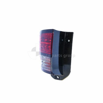 Genuine Toyota Tarago ACR30R Tail Lamp RH (02/00-12/05)