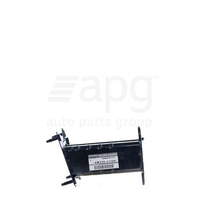 Genuine Nissan X-trail T32 Rear Bar Bracket RH (03/14-07/22)