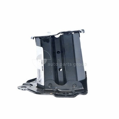 Genuine Toyota Corolla ZRE152R/ZRE153R Rear Bar Bracket LH (03/07-12/13)