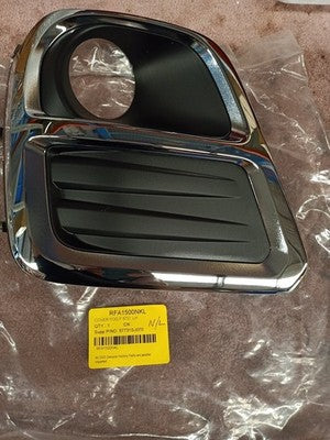 Genuine Subaru Forester Fog Lamp Cover Left Hand Black/Chrome 2.5i (04/18-06/21)