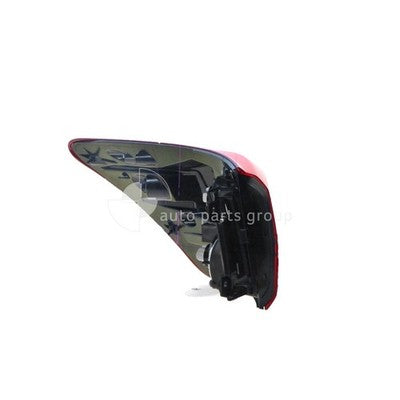 Genuine Nissan Pathfinder R52 Tail Lamp RH (03/17-On)