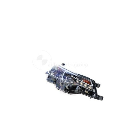 Genuine Toyota Corolla ZRE172R Head Lamp RH Halogen Manual Adjust (12/13-09/19)