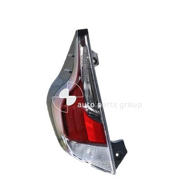 Genuine Toyota Prius ZVW30R Tail Lamp LH LED Clear (04/09-02/16)