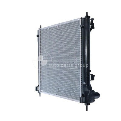 Nissan Juke Radiator Plastic Aluminium 507 x 425 x 27 mm 5 mm Fin (03/13-04/20)