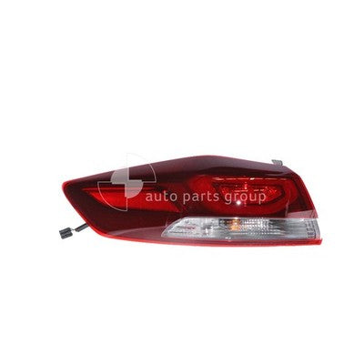 Genuine Hyundai Elantra AD Tail Lamp LH LED (12/15-10/18)