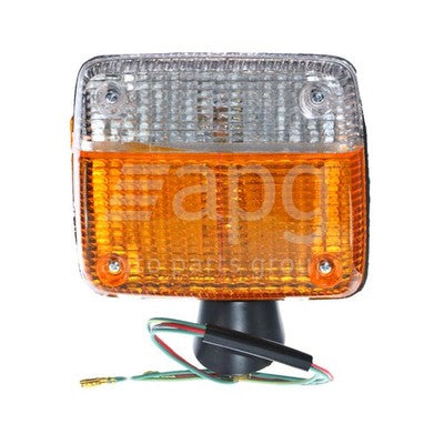 Toyota Landcruiser 40 SERIES Front Park / Indicator Lamp RH (11/60-11/84)