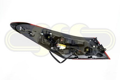 Genuine Toyota Camry Hybrid Tail Lamp Right Hand For SX/SL (08/21-08/24)