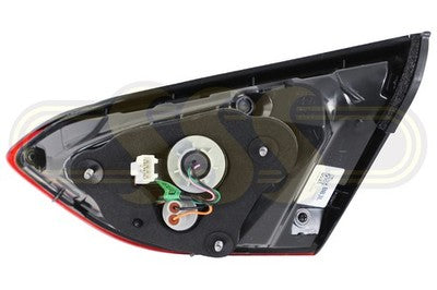 Genuine Hyundai Veloster Rear Garnish Lamp Left Hand With LED For (01/18-On)