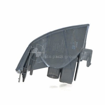 Nissan X-trail T30 Front Park / Indicator Lamp LH (09/01-09/07)
