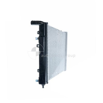 Holden Commodore Radiator Plastic Aluminium 675 x 428 x 26 mm 35 / 35 mm
