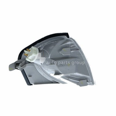 Mercedes-Benz C Class W202 Front Park / Indicator Lamp LH