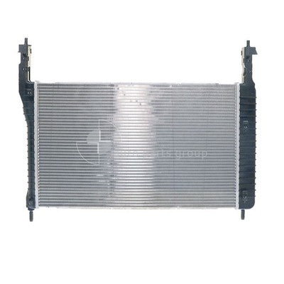 Holden Captiva CG Radiator Plastic Aluminium 670 x 418 x 28 mm 32 / 32 mm