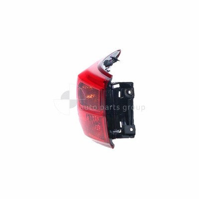 Genuine Nissan Pathfinder R52 Tail Lamp LH (03/17-On)