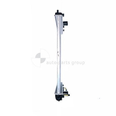 Mitsubishi Nimbus UG Radiator Plastic Aluminium 450 x 718 x 16 mm 35 / 35 mm