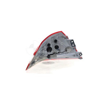 Genuine Nissan Maxima J32 Tail Lamp RH (02/09-12/13)