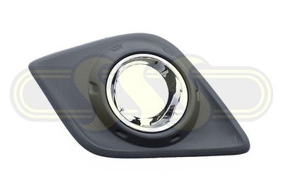 Toyota Hilux 1988-On Fog Lamp Cover Right Hand With Fog Light Type (05/15-05/18)