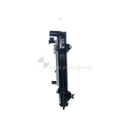 Holden Berlina VY/VY II Radiator Plastic Aluminium 675 x 428 x 28 mm 35 / 35 mm