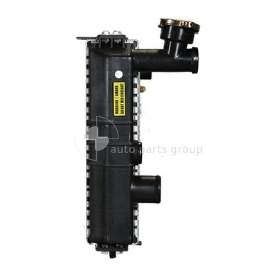 Jeep Cherokee XJ Radiator Plastic Aluminium 785 x 268 x 32 mm 32 / 38 mm