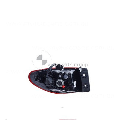 Genuine Hyundai Kona OS Tail Lamp RH (12/20-04/23)
