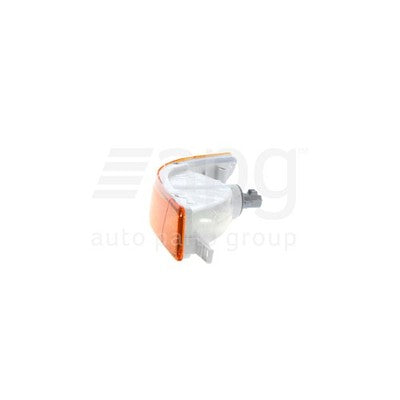 Toyota Corolla AE101R/AE102R Front Bar Park / Indicator Lamp RH (07/94-07/99)