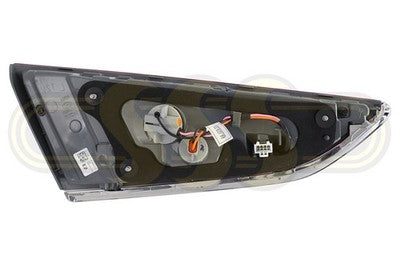 Genuine Hyundai Sonata Rear Garnish Lamp Right Hand Active (07/17-06/21)