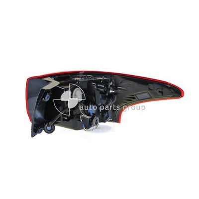 Genuine Mitsubishi Outlander ZK/ZL Tail Lamp LH LED (01/15-08/22)