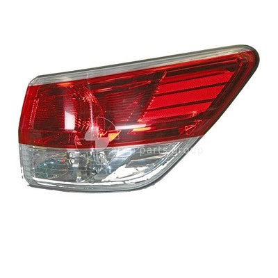 Nissan Pathfinder R52 Tail Lamp RH Red/Clear (10/13-03/17)
