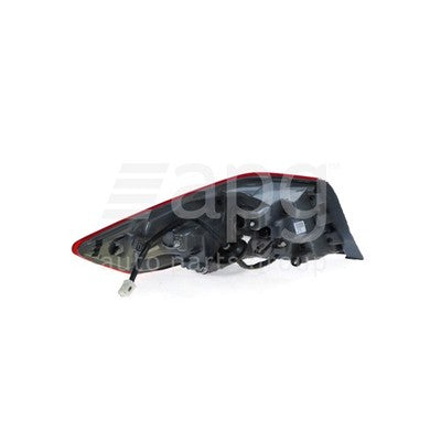 Genuine Hyundai Elantra AD Tail Lamp RH (12/15-10/18)