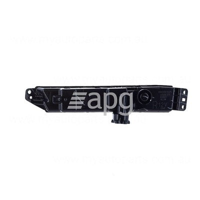 Genuine Honda CR-V RW Fog Lamp RH (05/17-08/23)