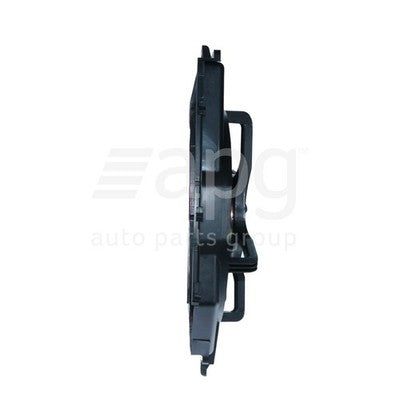 Nissan X-trail T30 Radiator Fan Assembly 9/01-9/03 2.5L QR25 4CYL PET 4 PIN PLUG