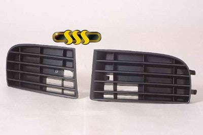 Volkswagen Golf Fog Lamp Cover Right Hand No Fog Light Type (08/04-12/08)