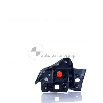 Toyota RAV4 ALA49/ASA44/ZSA42/ALA49R Tail Lamp RH LED (12/15-01/19)