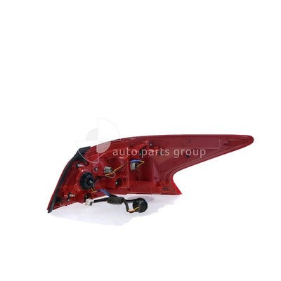 Genuine Nissan Altima L33 Tail Lamp LH Red/Clear (09/13-04/17)
