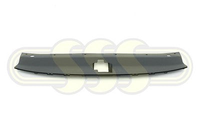 Genuine Hyundai Iload / Imax Grille Top Cover (03/18-On)