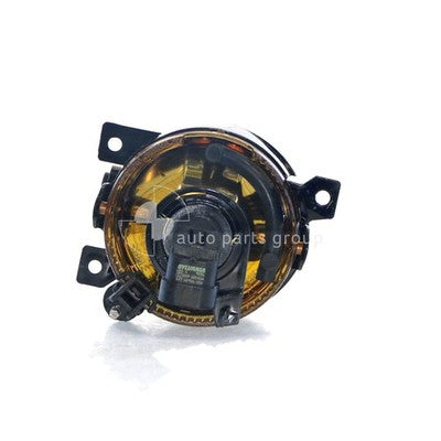 Genuine Volkswagen Amarok 2H/A5/1KM Fog Lamp RH (02/06-01/14)