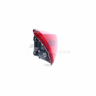 Genuine Nissan Pathfinder R52 Tail Lamp LH (03/17-On)