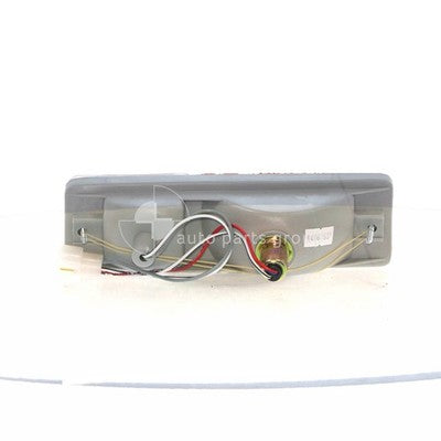 Nissan 720 720/MQ Front Bar Park / Indicator Lamp LH (01/80-07/87)