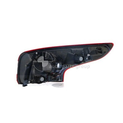 Nissan Qashqai J11 Tail Lamp LH Red/Clear (06/14-03/18)