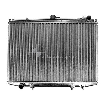 Nissan Navara D21 Radiator Plastic Aluminium 430 x 638 x 26 mm 35 / 35 mm