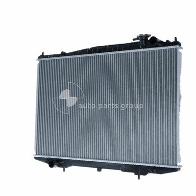 Nissan Navara D22 Radiator Plastic Aluminium 450 x 688 x 26 mm 35 / 35 mm