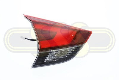 Genuine Nissan / Datsun Xtrail Rear Garnish Lamp Left Hand (02/17-08/22)