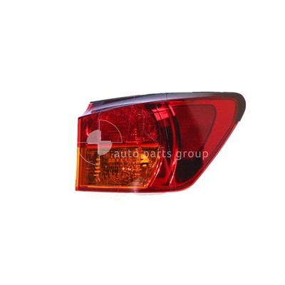 Genuine Lexus IS250 GSE20 Tail Lamp RH Red/Amber (08/05-08/08)