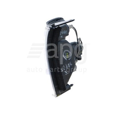 Genuine Nissan Pathfinder R50 Front Park / Indicator Lamp RH (11/98-04/05)