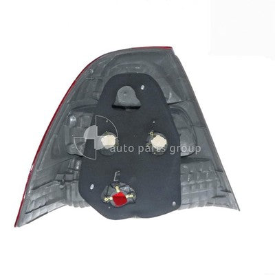 Toyota Corolla ZZE122R Tail Lamp RH (10/01-05/06)