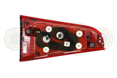 Genuine Kia Seltos Rear Garnish Lamp Right Hand No LED (08/19-09/22)