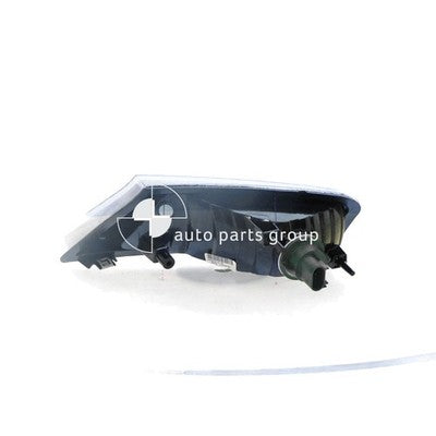 Genuine Jeep Cherokee KK Front Park / Indicator Lamp RH (03/08-04/13)