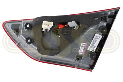 Genuine Hyundai I30 Rear Garnish Lamp Left Hand With LED (12/14-03/17)