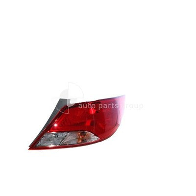 Genuine Hyundai Accent RB Tail Lamp RH (10/13-04/19)
